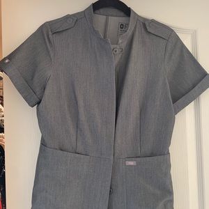 Figs Women’s Lira-Epaulet Camp scrub top.